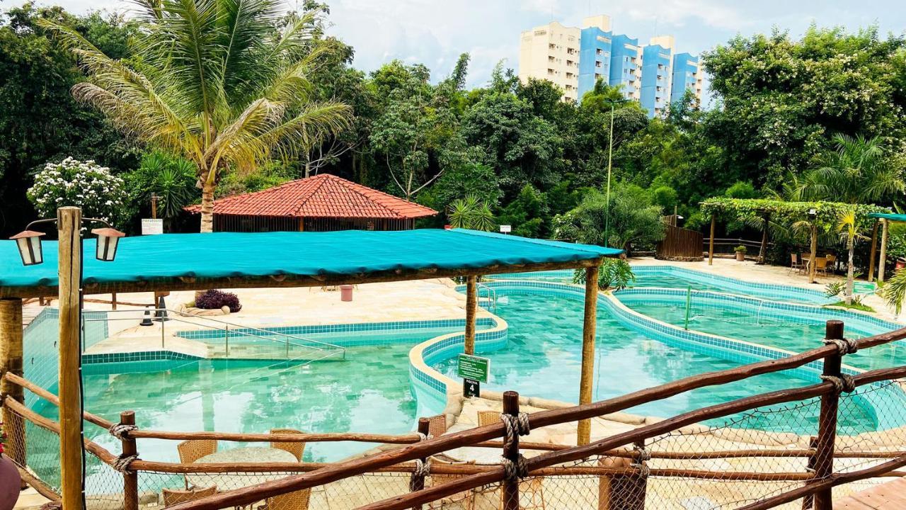 Apartmán Flat Residencial C Lazer Completo Em Caldas Novas Exteriér fotografie